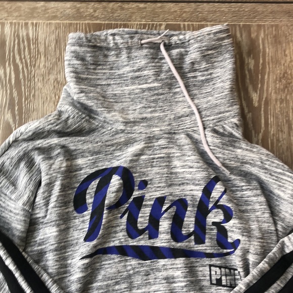 Victoria Secret Pink cow neck sweatshirt Size L - Picture 2 of 3
